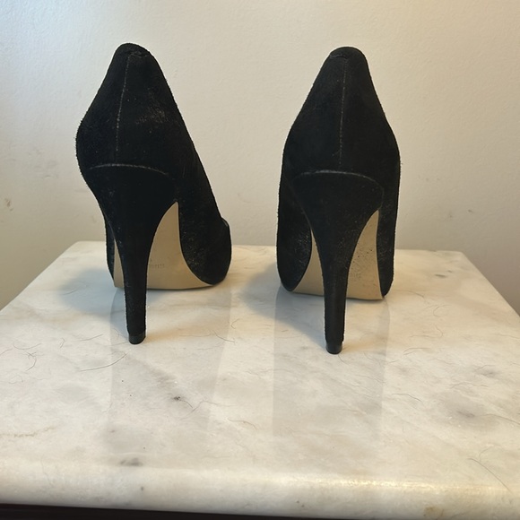 Nine West Suede Peep-Toe Pumps, size 8 1/2, new without box - Picture 3 of 7